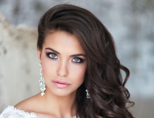 Локоны - самая универсальная и женственная прическа на любое мероприятие и торжество. 01