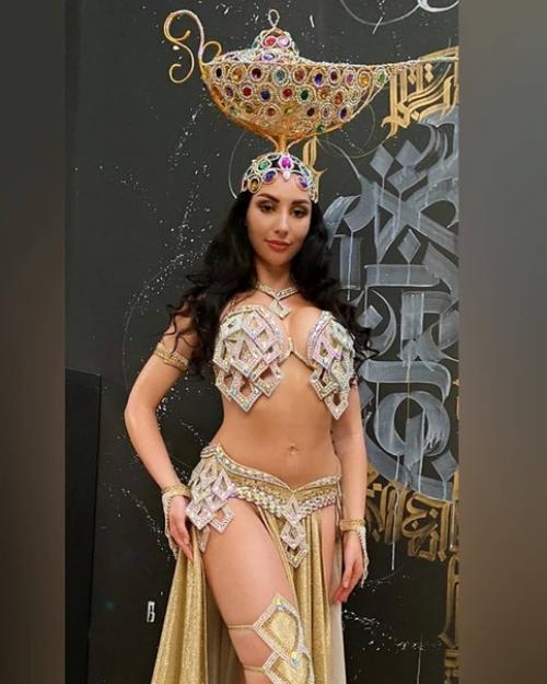 Мой показ костюмов Aliyashine. 04