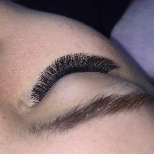 Внимание!  Девочки!  Есть потрясающая возможность получить шикарнейшие ресницы от моего обожаемого мастера по наращиванию Натальи ярышевой! 01