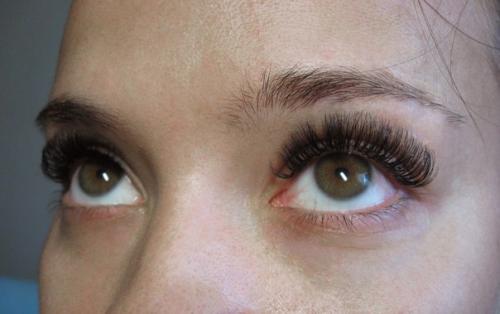 Я могу предложить наращивание ресниц 2D, 3D, 4D, 5D! 04