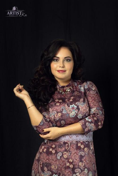 Катя - девушка с обложки, еще одна участница проекта Артистка. 03