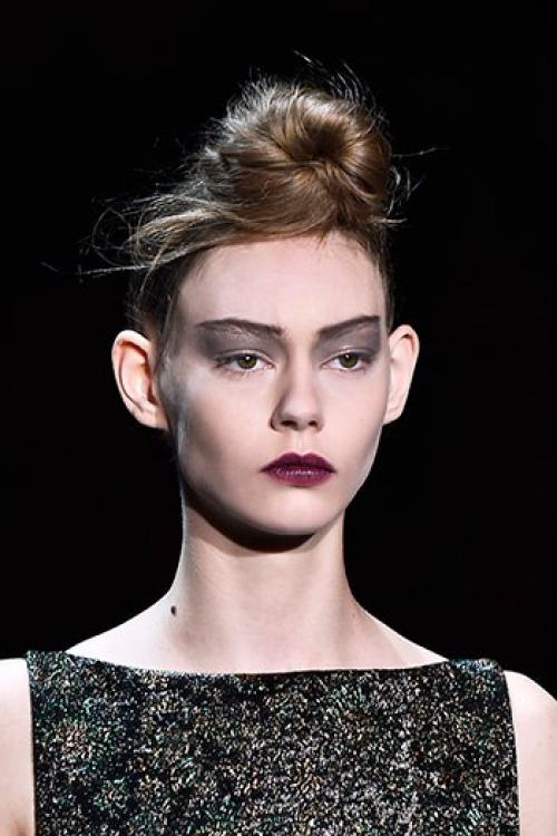 Свежие тренды в прическах прямо с подиума. 02 Свежие тренды в прическах прямо с подиума. 02