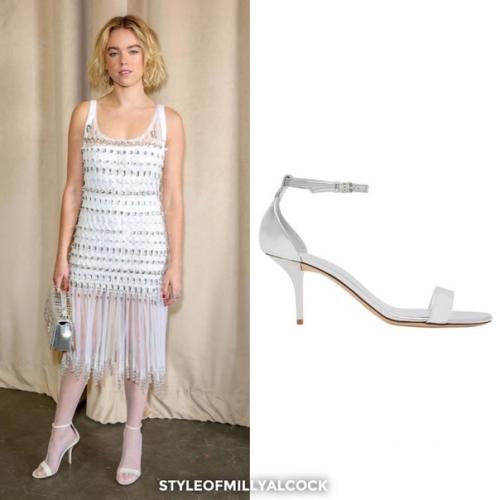 Разбор образа милли с показа Burberry Ss23 26 сентября 2022 Лондон, Великобритания. 02