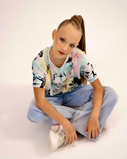 Совместный проект с модным брендом спортивной одежды fv_Stars образ прическа и макияж для прекрасных моделей от меня. 01