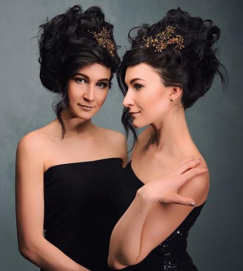 Всем привет.  Я стилист по прическам, совместно с визажистом ищу фотографа и модель с ярким цветом волос (волосы нужны длинные) для бьюти съемки. 04