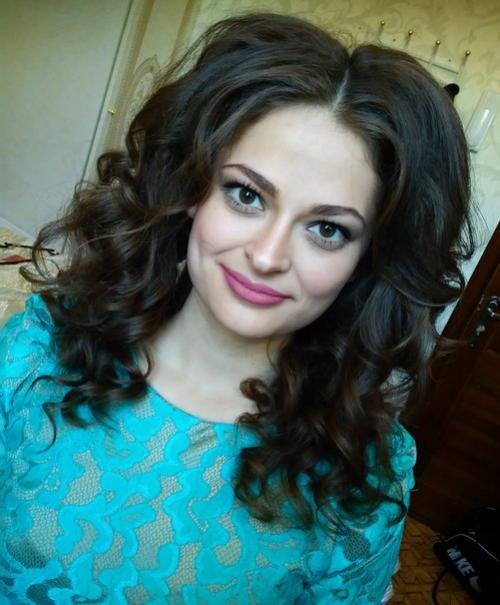 Дорогие девушки и дамы, предлагаю вам услуги стилиста - визажиста? 01