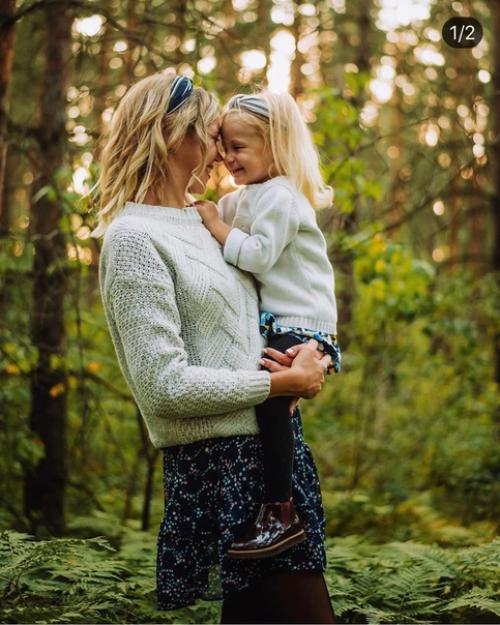 Тольятти.  Мы ищем фотографа на фотосессию мама и дочка. 08