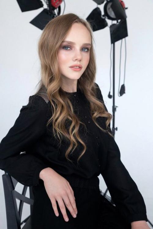 Девочки!  Прошу прошения за задержку поста, вчера был крайне насыщенный день! 02