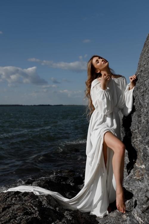 Модель в поиске фотографа. 01