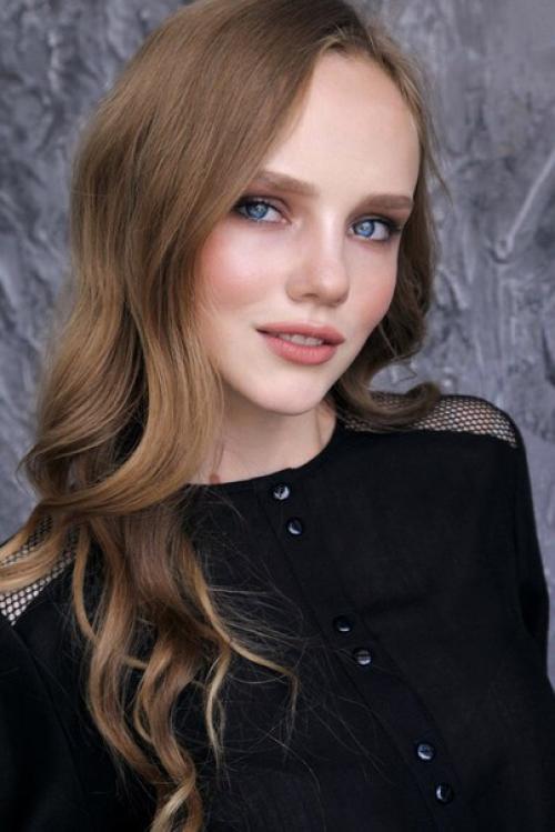 Девочки!  Прошу прошения за задержку поста, вчера был крайне насыщенный день! 01