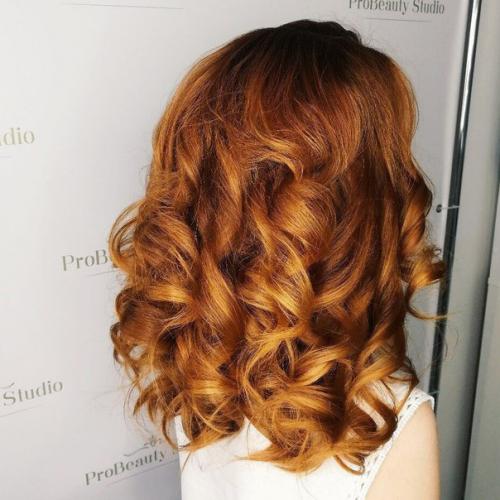 Здравствуйте!  Срочно ищу модель на завтра (20/09/17) в 11: 00 на макияж и причёску. 03