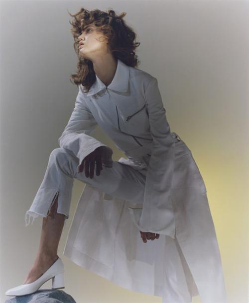 Линдси виксон в фотосессии для CR Fashion Book Fall Winter 2015. 01