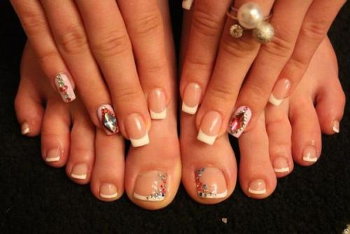 Требуются модели?  У нас акции? 09