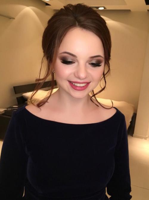 Дорогие девушки, для вас причёска и макияж с выездом, любой сложности? 04