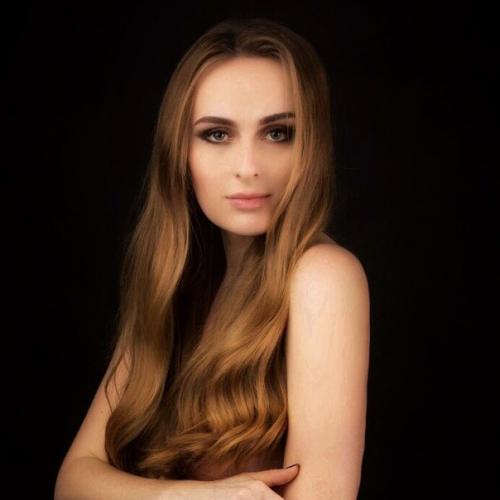 Дорогие девушки!  Я визажист - стилист, хочу предложить вам следующие услуги по приятным ценам: 09