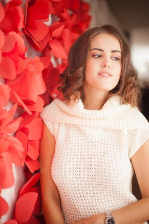 Милые девушки!  Новый год? 02