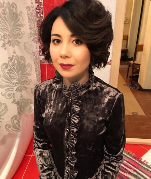 Весь январь праздничный образ 1? 02