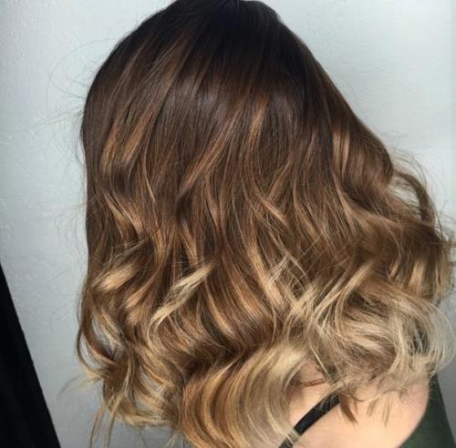 Здравствуйте меня зовут юля и мне требуются модели? 08