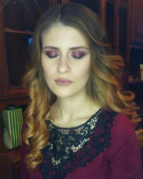 Дорогие девушки!  Я визажист - стилист, хочу предложить вам следующие услуги по приятным ценам: 03