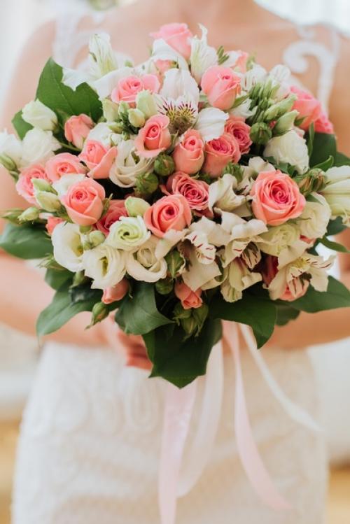 Есть целых две причины, по которым нельзя выбрасывать из тайминга Утро Невесты: условно техническая и романтическая. 05