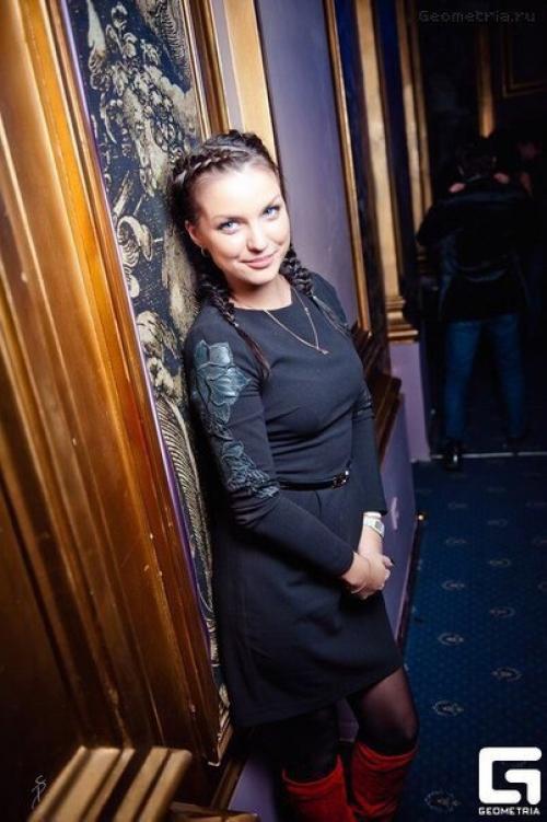 Милые девочки?  Я провожу акцию и приглашаю вас к себе что бы сделать вас красивыми. 03