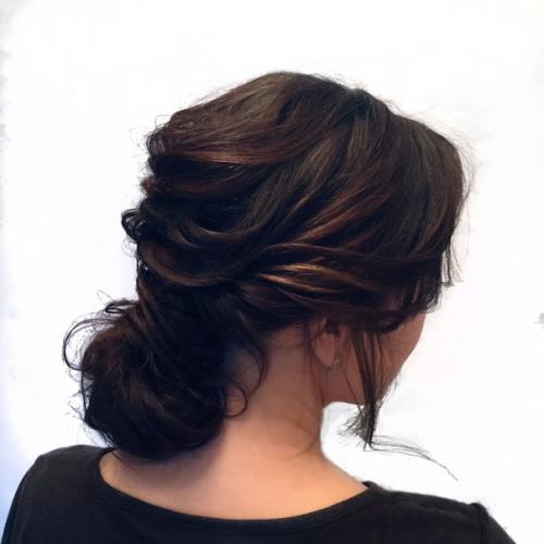 Желаю, чтобы в следующем году люди перестали просить причёски - дома? 01