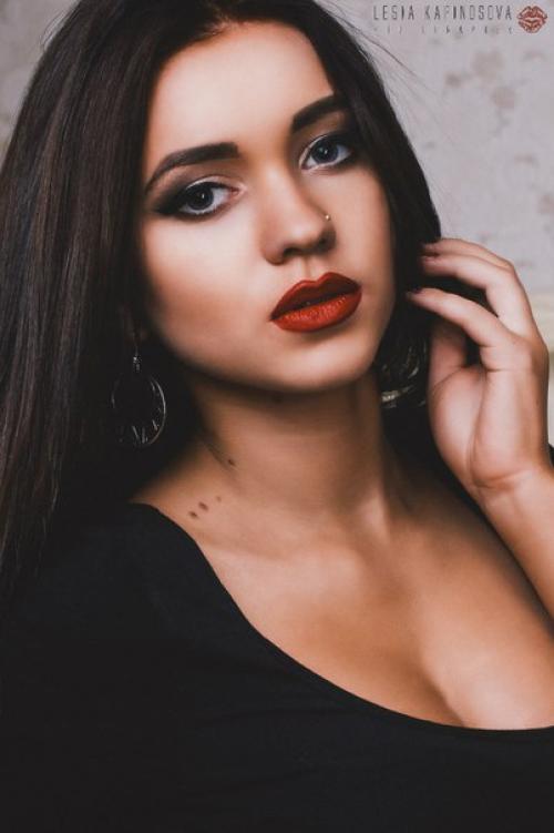 Фотограф Леся капиносова и визажист Анна несевря приглашают вас на романтическую фотосессию красивый макияж в студию Romantic Moments! 06