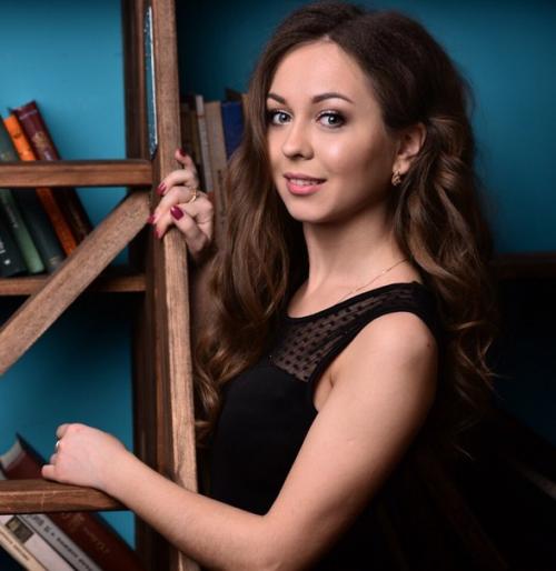 Весь январь праздничный образ 1? 01