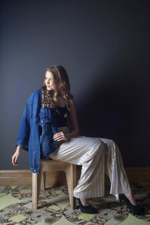 Давно мечтаешь о модельных фотографиях или пополнить свое портфолио? 01