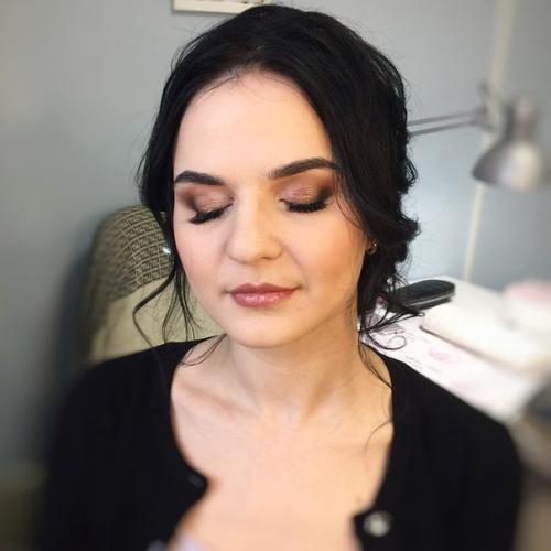 Вот такие красотки невесты ко мне приходят? 01