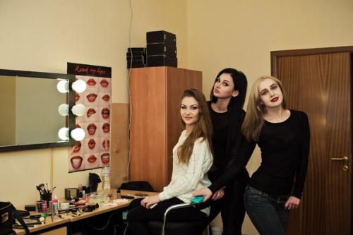 Фотограф Леся капиносова и визажист Анна несевря приглашают вас на романтическую фотосессию красивый макияж в студию Romantic Moments! 02