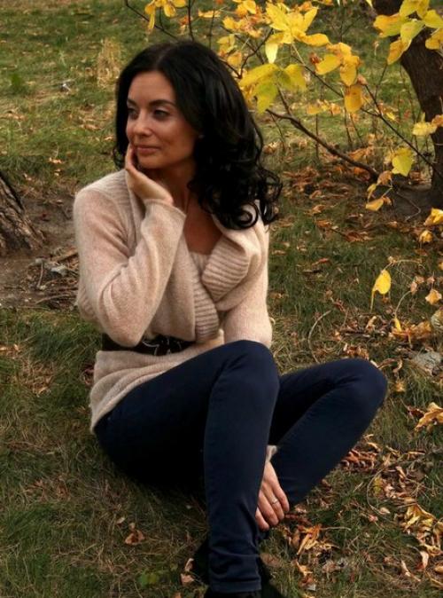 Нужны модели на прически/локоны 300 - 500 р. 02