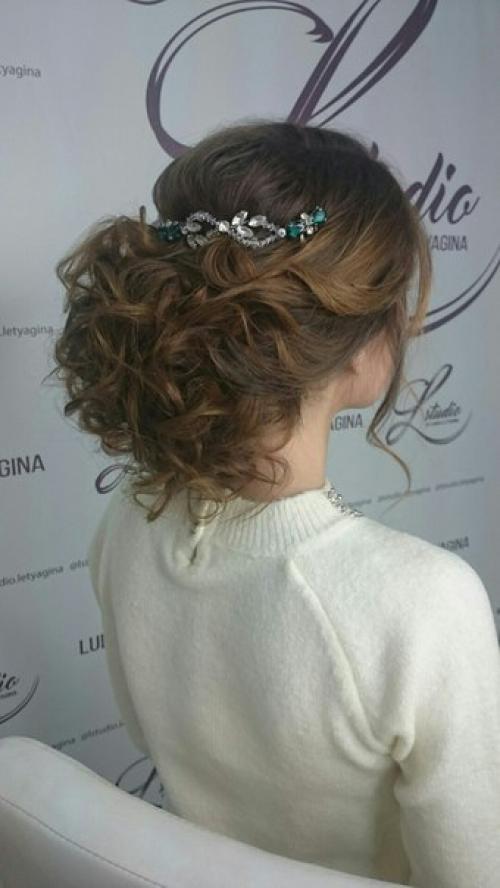 Нужны модели на образ: макияж плюс локоны 1000 р, макияж плюс причёска 1250 р. для пополнения портфолио. 07