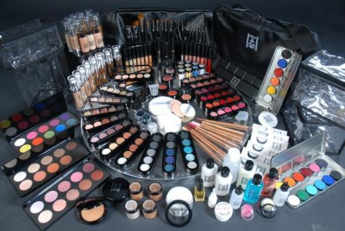 Внимание!  Мы формируем группы на факультете Парикмахерское Искусство. 04 Внимание!  Мы формируем группы на факультете Парикмахерское Искусство. 04