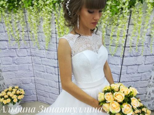 Свадебная модель с декоративной спинкой и шлейфом? 03