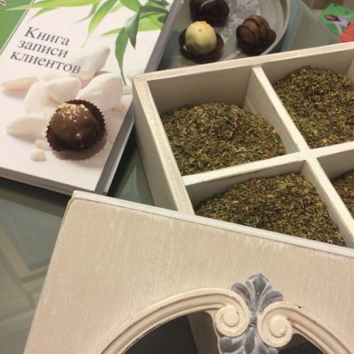 Мы снова подарки дарим? 02 Мы снова подарки дарим? 02