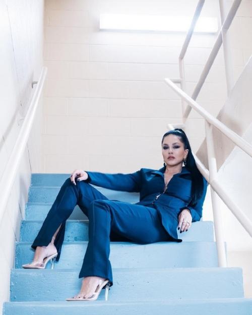 Новое. Санни Леоне в образе от стилиста - чандани мехта. 02