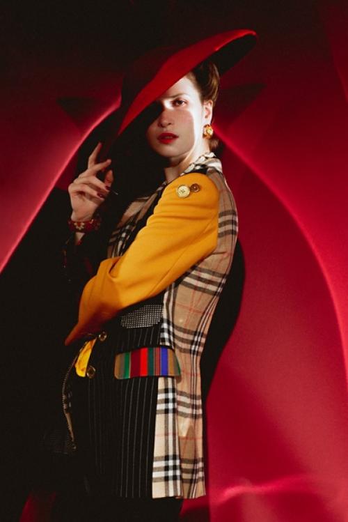 Команда:  Модель: Лукерья ильяшенко. 08