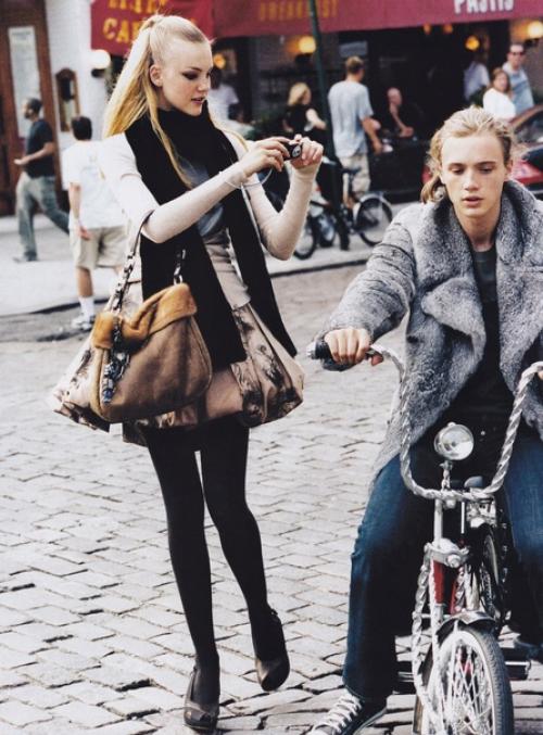 Play Rough. Американский Vogue, октябрь 2004 года. 04