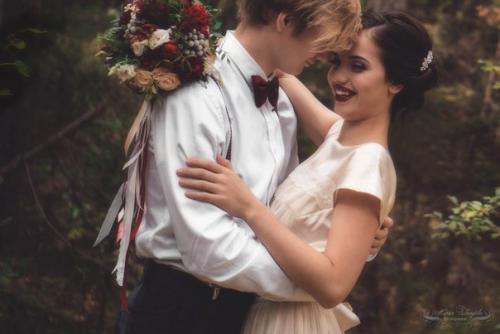 Свадьба в Цвете Марсала (самым популярным цветом свадебного сезона 2015 признан цвет марсала. 02