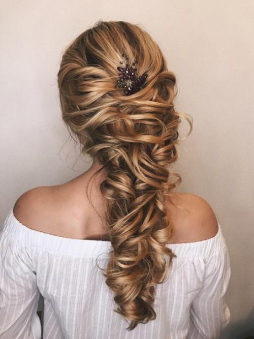 Вот и пролетели 4 дня интенсив - курса по причёскам? 02