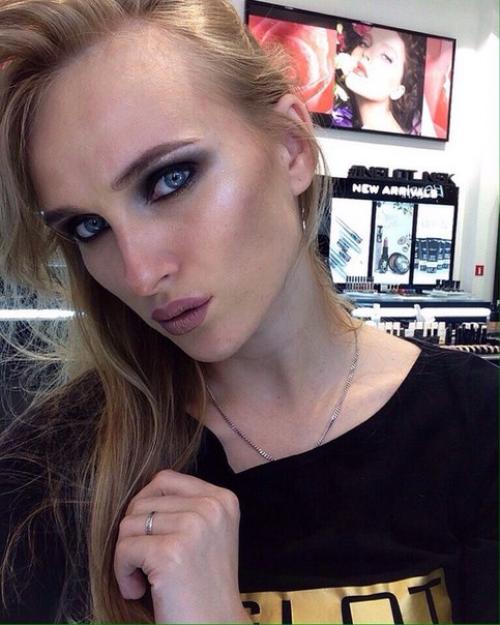 Модели на МАКИЯЖ и причёски нужны? 02