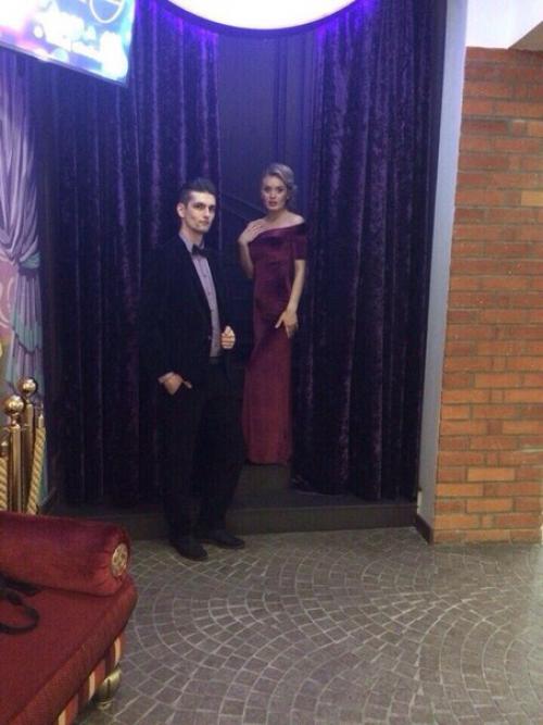 Backstage работа над образом моделей в нашем салоне. 07