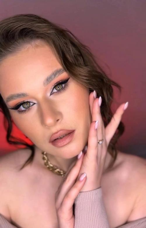 Важное событие?  Не знаешь какой макияж сделать? 04