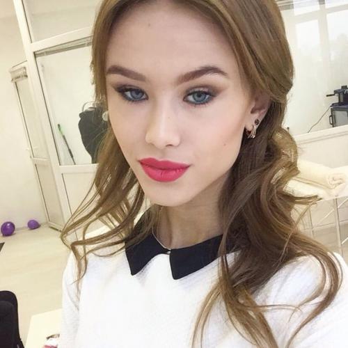 Дорогие девушки?  Ищу моделей на макияж и прически для пополнения портфолио? 02