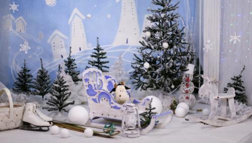 Скоро новый год мы с большой радостью приглашаем вас на новогодние фотосессии в фотомастерскую Коваленко! 03