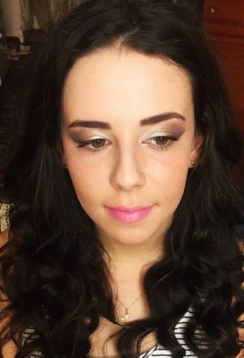 Девочки, по предновогодней акции провожу полный комплект преображения: коррекция и окрашивание бровок, макияж и причёска за 300 грн. 08