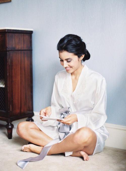 Секреты макияжа?   1. от усталости - чайная примочка. 01