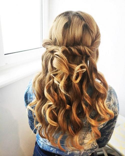 Девочки, по предновогодней акции провожу полный комплект преображения: коррекция и окрашивание бровок, макияж и причёска за 300 грн. 04