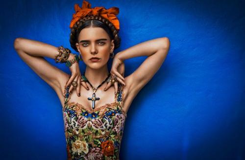 Набор участников на художественную ТФП- съемку Автопортрет с Обезьянкой и Попугаем Фрида кало. 03